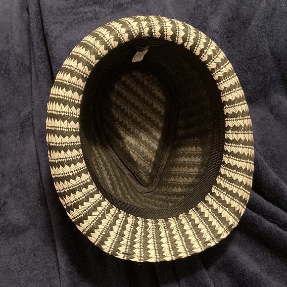 ⭐️ Host Pick!!!! ⭐️ - Unisex Woven Straw Hat Black White Satin Band - Picture 8 of 11